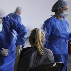 Vacunas Moderna en Colombia: cuántas dosis llegarán y qué día