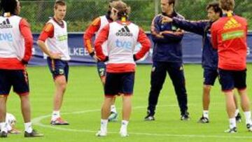 Milla ensaya sin cambios