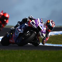 Pole de Martín delante de Márquez y los tres del título