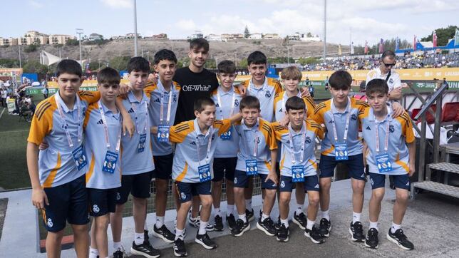 Asencio, presente en Canarias para apoyar a los Sub-13 del Madrid
