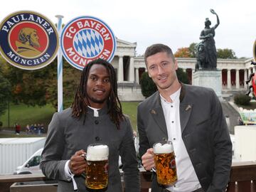 Renato Sanches y Robert Lewandowski.