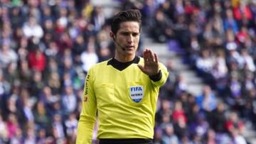 Munuera Montero dirigirá el Clásico de la Supercopa.