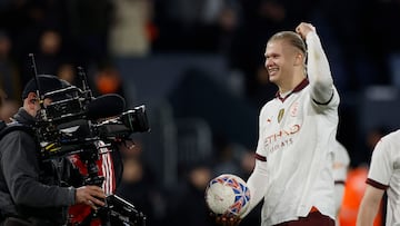 With 4 assists from Kevin De Bruyne, Erling Haaland’s five goals for Manchester City in their 6-2 victory at Luton made his second career game to score 5.