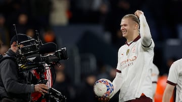 With 4 assists from Kevin De Bruyne, Erling Haaland’s five goals for Manchester City in their 6-2 victory at Luton made his second career game to score 5.