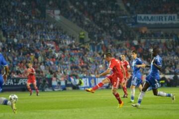 Bayern de Munich - Chelsea. 1-1. Ribery anota el gol del empate.