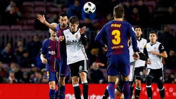 Fecha, horario, cómo ver en directo en televisión y cómo seguir online el Valencia-Barcelona de la vuelta de Copa del Rey que se jugará en Mestalla.
