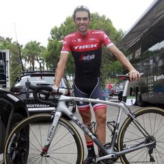 Contador 'retrasa' su retirada: correrá dos carreras en Asia