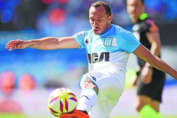 Marcelo Díaz con Racing Club en Superliga 2019.