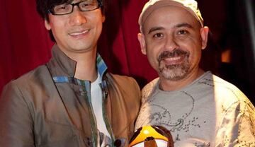 Hideo Kojima y Enric Álvarez recogen el premio Gamelab 2011 a Castlevania: Lords of Shadow.