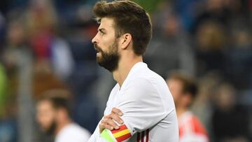 Spain's Gerard Pique during an international friendly football match between Russia and Spain at the Saint Petersburg Stadium in Saint Petersburg on November 14, 2017. / AFP PHOTO / Kirill KUDRYAVTSEV
