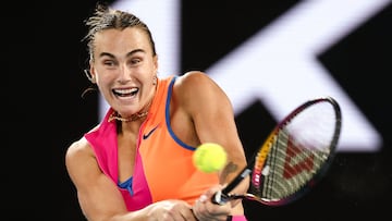 Belarus' Aryna Sabalenka hits a return against Ukraine's Elina Svitolina during their women's singles semi-final match on day twelve of the Australian Open tennis tournament in Melbourne on January 29, 2026. (Photo by IZHAR KHAN / AFP) / -- IMAGE RESTRICTED TO EDITORIAL USE - STRICTLY NO COMMERCIAL USE --