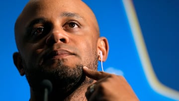 Vicent Kompany, en rueda de prensa antes de enfrentarse al FC Barcelona
