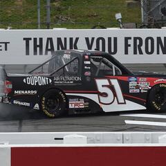 Brandon Jones triunfa en la primera carrera de Pocono