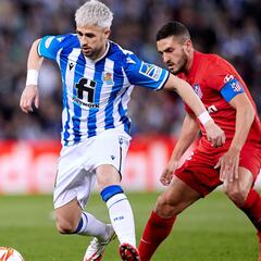 Januzaj renovará hasta 2025