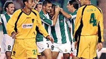 <B>SIN PROBLEMAS</B>. Tais fue el primero en marcar en un partido de vuelta muy fácil.