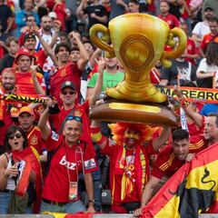 A los cuatro vientos: ¿Soy español, a qué quieres que te gane?