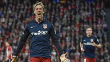 Fernando Torres celebra el gol anotado contra el Athletic.