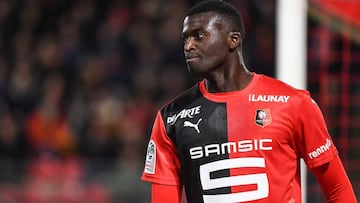 La 迆ltima de M?Baye Niang le cuesta 1.500 euros