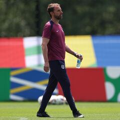 “La vida de Bellingham es distinta a la de los chicos de su edad”