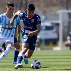 Joan Cruz le da un mensaje a la U y se gana el enojo de los hinchas de Everton