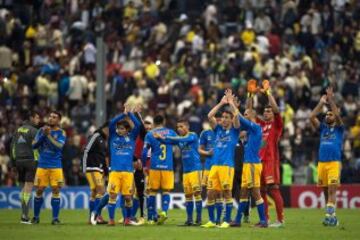 Gignac abrió el marcador ante un América que jugaba mejor. El francés salió lesionado y el empate del local vino por parte de Bruno Valdez. El campeón se decidirá en el Volcán.