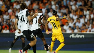 Mosquera, comprometido en derrota ante Barcelona