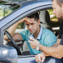 Si te mareas en el coche, la ciencia dice que debes hacer esto para evitarlo sin tener que medicarte