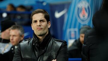 Soccer Football - Ligue 1 - Paris St Germain vs AS Monaco - Parc des Princes, Paris, France - January 12, 2020   AS Monaco coach Robert Moreno    REUTERS/Gonzalo Fuentes