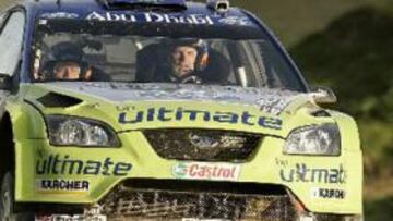 <B>LÍDER PROVISIONAL</B>. El finalandés Marcus Gronholm mantiene una mínima ventaja sobre el francés Loeb y ambos se juegan parte del título en tierras neozelandesas.