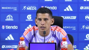 A Israel Poblete le mencionan la palabra ‘fracaso’ y así reacciona: la respuesta sorprenderá a los hinchas de la U