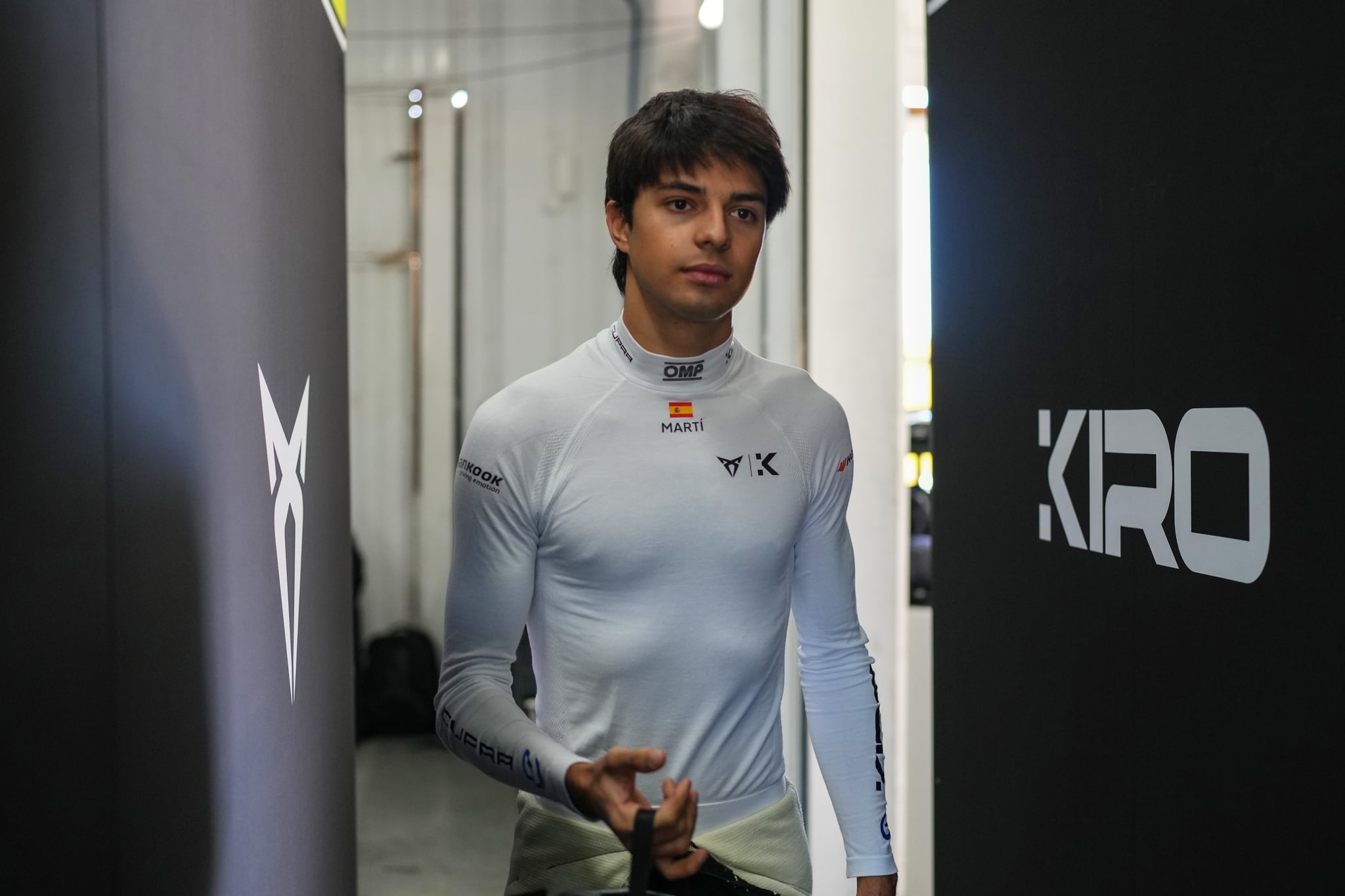 Pepe Martí, piloto de Cupra Kiro, durante los test de la Fórmula E en Valencia.