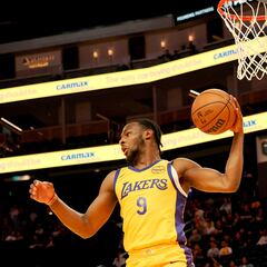 Bronny James finds his feet with the LA Lakers