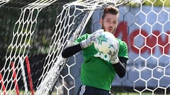 Manchester United ready themselves for De Gea bid and pick his replacement