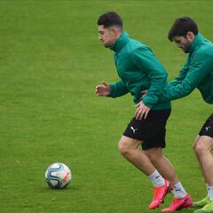 Lombardo y Carmona apuran para llegar contra el Zaragoza