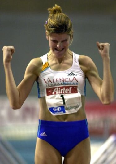 En 1998 bati su primer rcord de Espa?a, saltando 1,89 m. En los a?os siguientes fue mejorando varias veces esta marca hasta conseguir superar los 2,02 m, que es el actual rcord de Espa?a