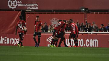 Alegría del Mallorca tras marcar un gol al Zaragoza