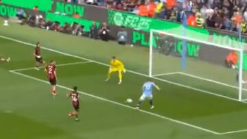 De Bruyne protagoniza uno de los fallos de la década: es imposible creerlo