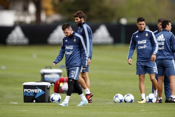 Buenos Aires 03 Octubre 2017
Eliminatorias Rusia 2018
Entrenamiento de la SelecciÃ³n Argentina previo al partido contra Peru, en el Predio Julio H Grondona.
Lionel Messi de Argentina
Foto Ortiz Gustavo 