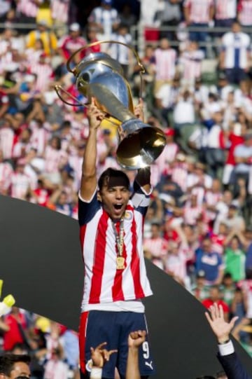 Chivas 2-0 Veracruz. Chivas campeón de la Supercopa MX.