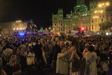 Los aficionados del Real Madrid celebraron título en La Cibeles.