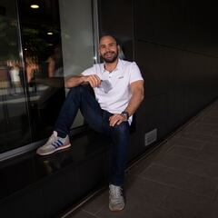 Perrone: “Más bonito aún que llevar 12 Mundiales es disfrutarlos”