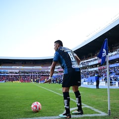 Pablo Barrera encabeza las bajas de los Gallos Blancos del Querétaro