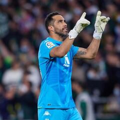 “Bravo está al mismo nivel de leyenda que Reina y Buffon”