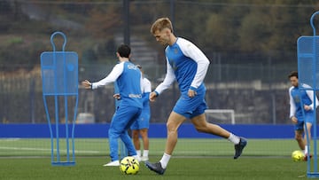 Arnau Comas apunta a titular ante la baja por sanción de Noubi.