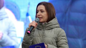 FILE PHOTO: Moldovan President Maia Sandu addresses participants of a rally and concert, who celebrate the European Union's decision to open membership talks with Moldova, in Chisinau, Moldova, December 17, 2023. REUTERS/Vladislav Culiomza/File Photo