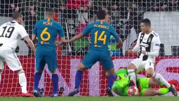 Kuipers anuló un gol a Chiellini por falta de Cristiano a Oblak