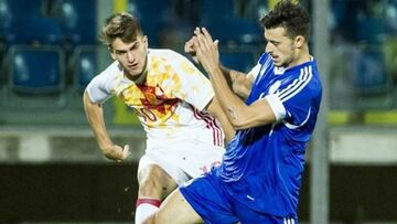 Denis Su&aacute;rez ante San Marino.