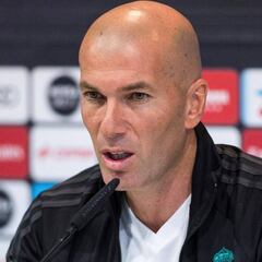 Zidane sobre James: "Él tomó la decisión y le está yendo bien"