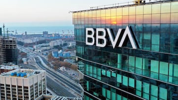 La Torre BBVA en Buenos Aires con la nueva identidad de marca del Grupo.
 
 BBVA
 10/06/2020 