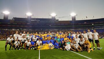 Tigres se luce con entrenamiento en conjunto entre el varonil y femenil